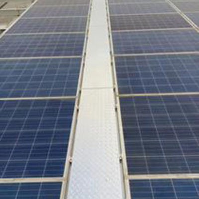 2.5 Lbs Metal Solar Rooftop Walkway Interlocking System 0.5 Inches UV Resistance